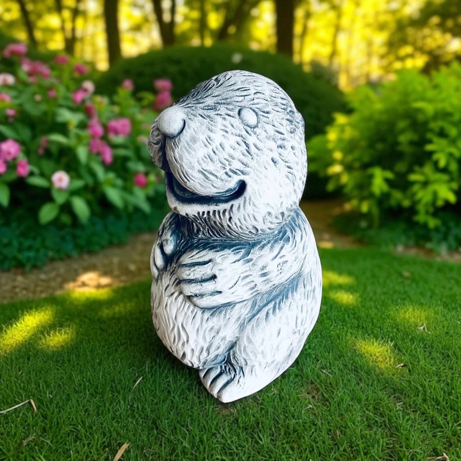 Novelty Garden Laughing Beaver Statue Ornament Statue Black/Grey Gardener's Gift 13cm