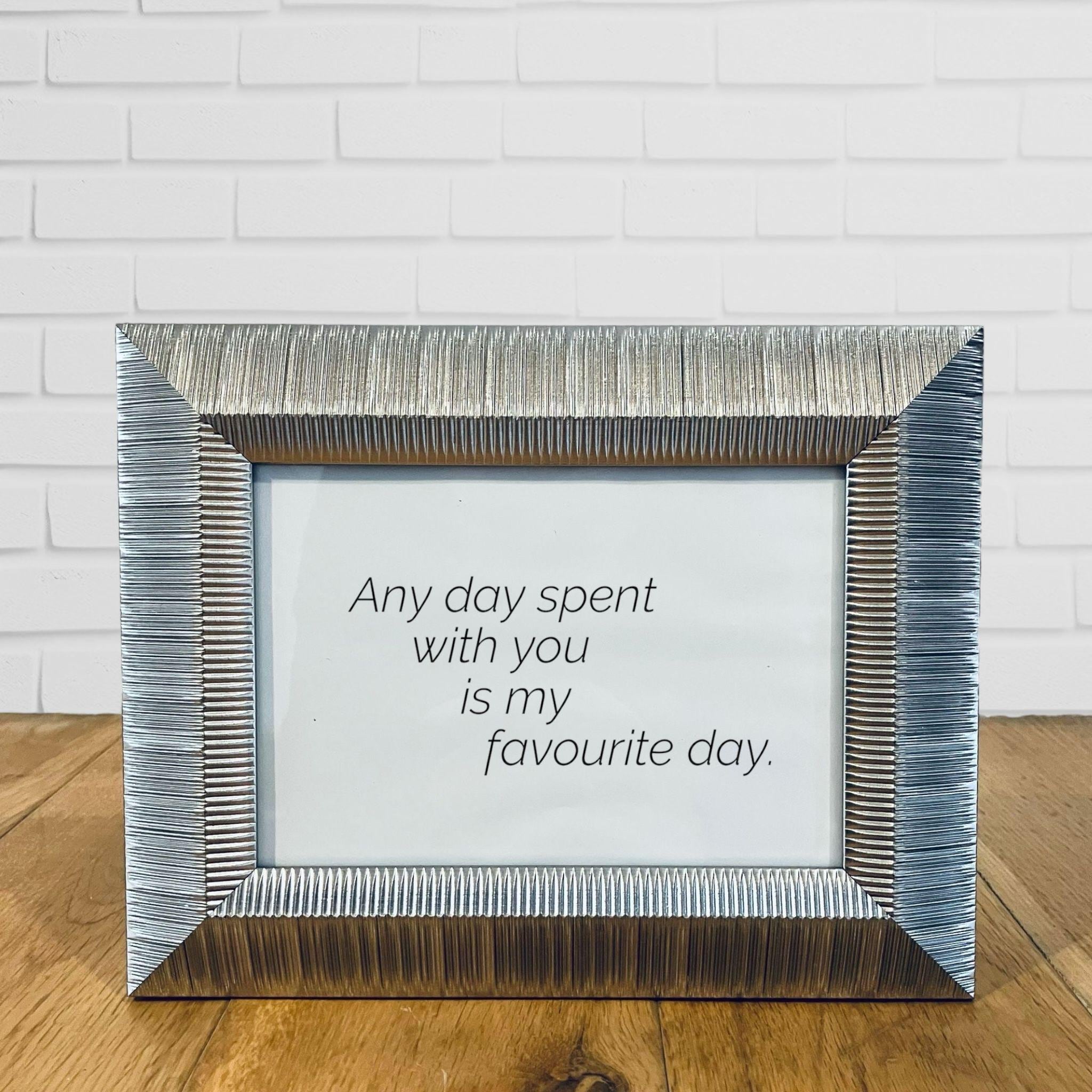 Ribbed Silver Framed Love Quote Print Valentine&#39;s Day Gift Friend Girlfriend Boyfriend Anniversa