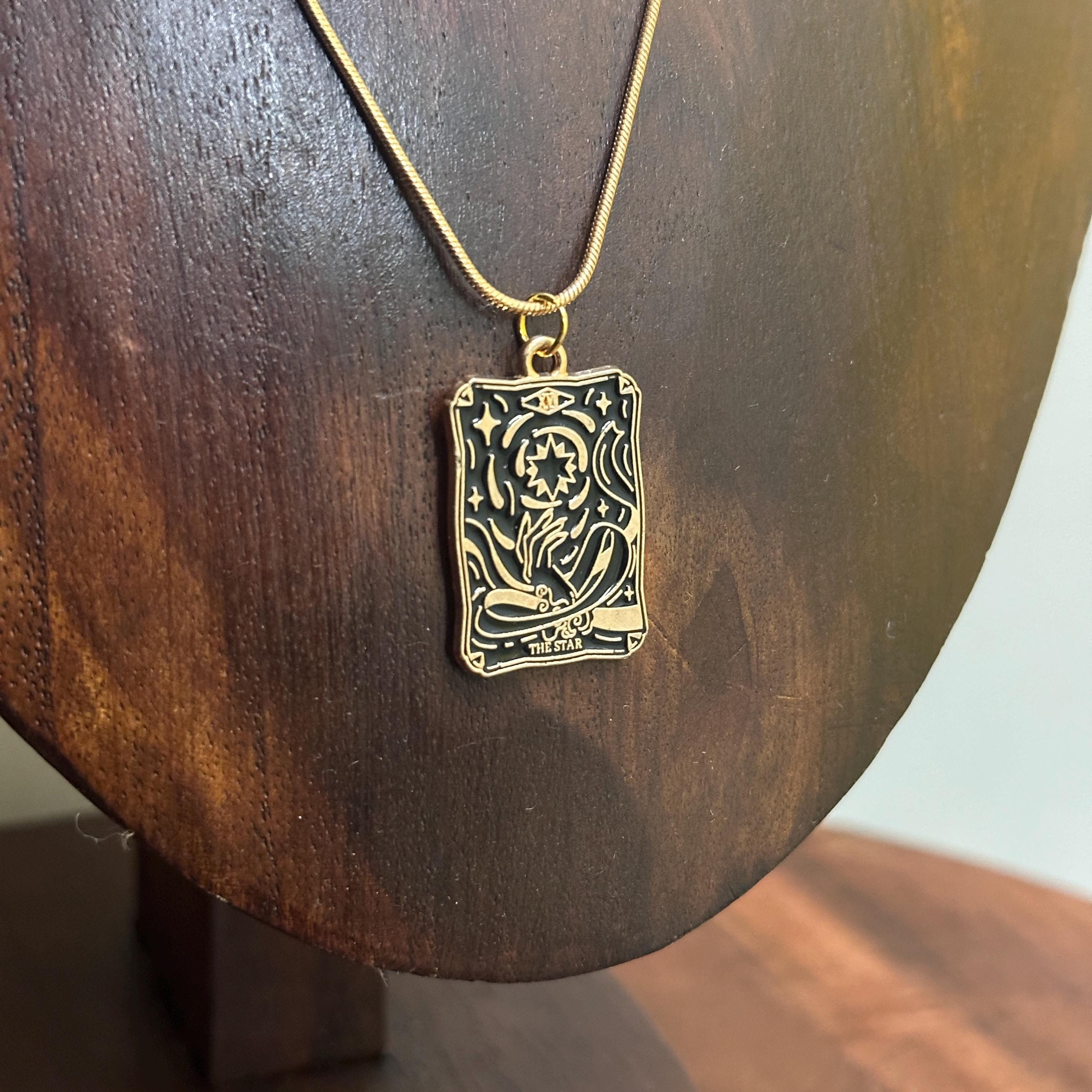 Retro The Star Tarot Card Pendant Necklace Gold Tone Snake Chain Lucky Gift