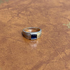 Vintage Classic Square 925 Solid Silver Deep Blue Gemstone Ring - Size O