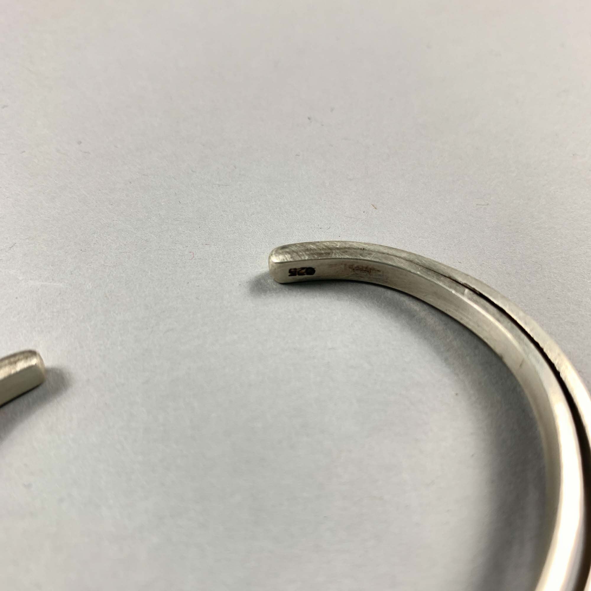 Vintage 925 Sterling Silver Wave Modernist Split Band Cuff Bangle
