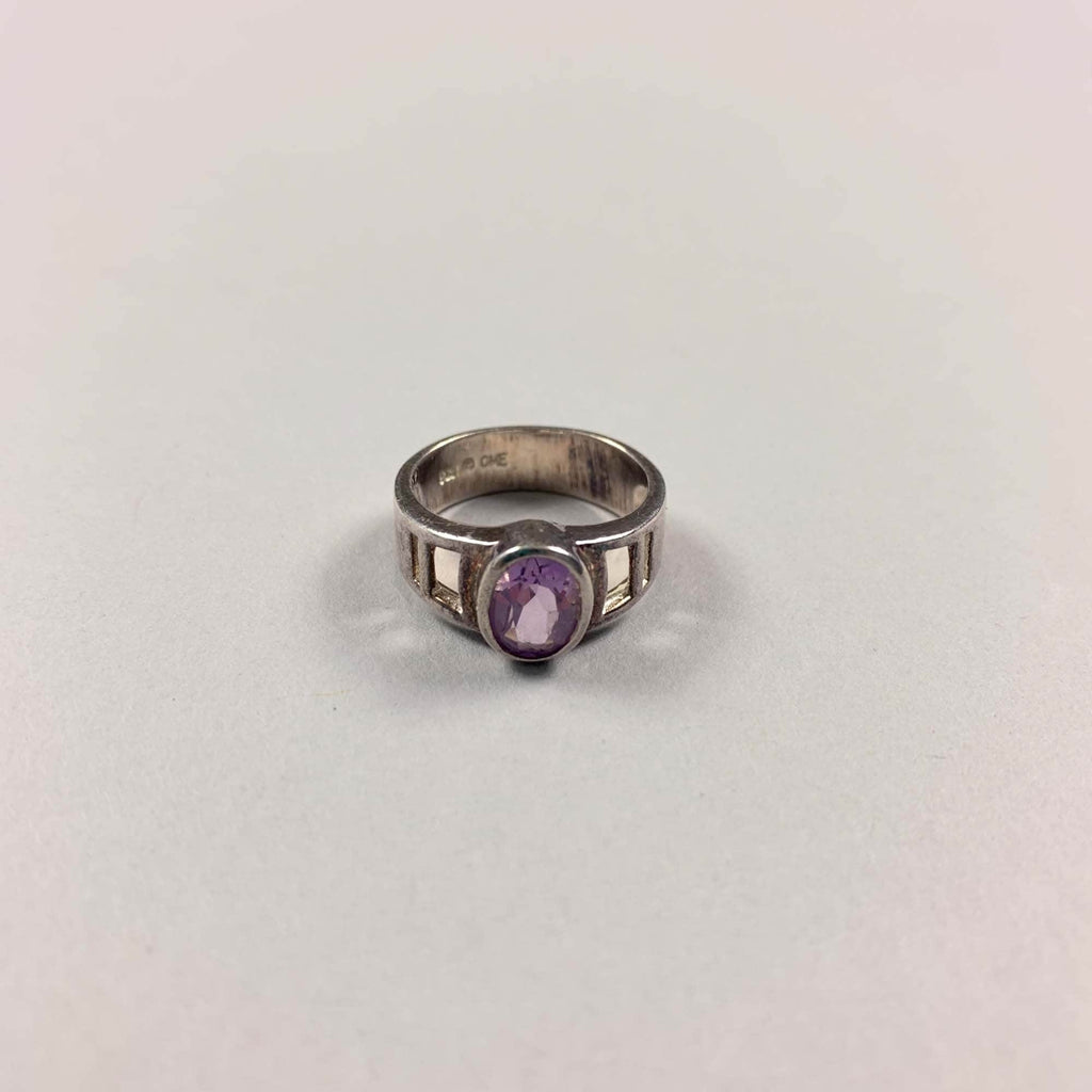 Vintage 925 Silver Ring With Purple Stone Size M