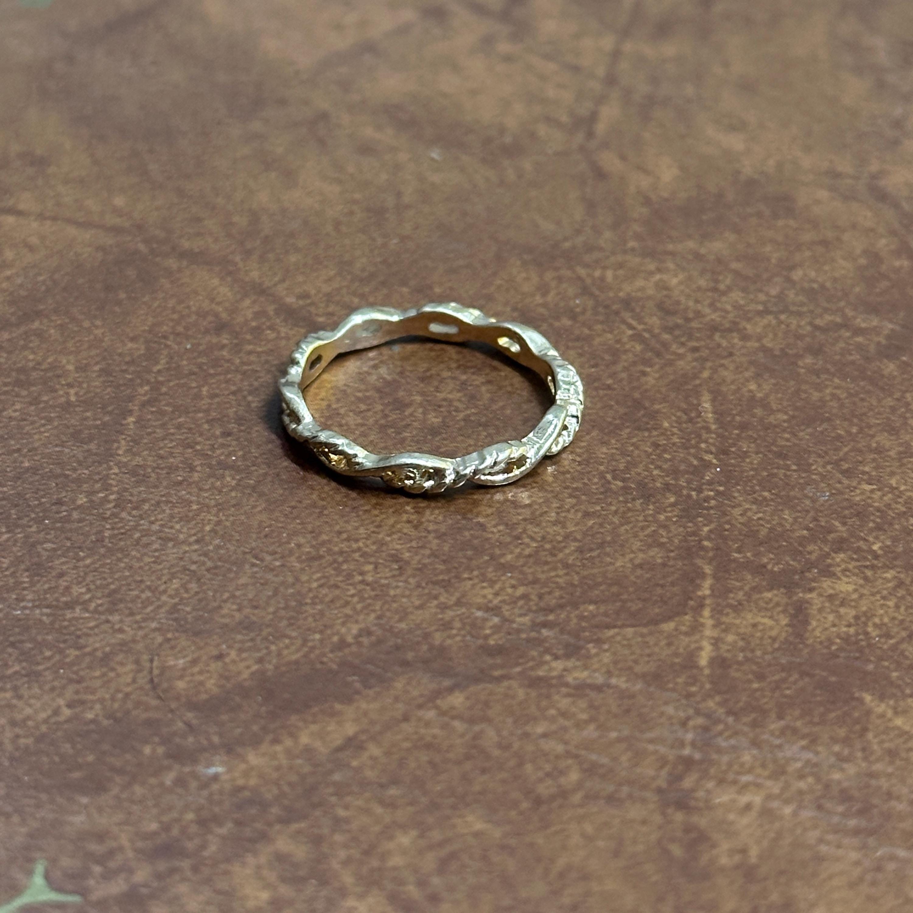 Vintage Costume Ring Bundle Silver/Gold Tone Stackable Rings Collection 4 Pieces - Size P 1/2