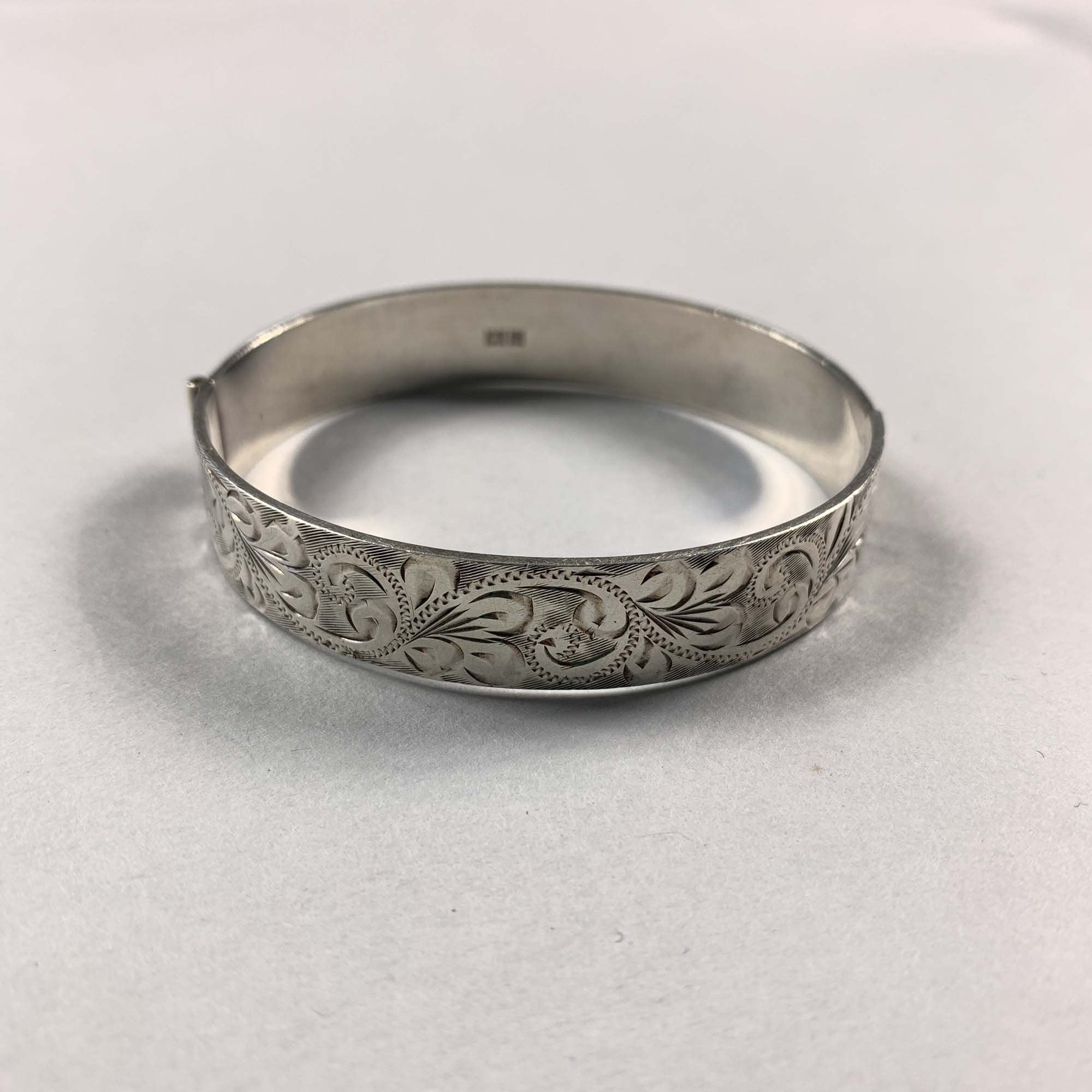 Vintage 925 Sterling Solid Silver Engraved Bracelet