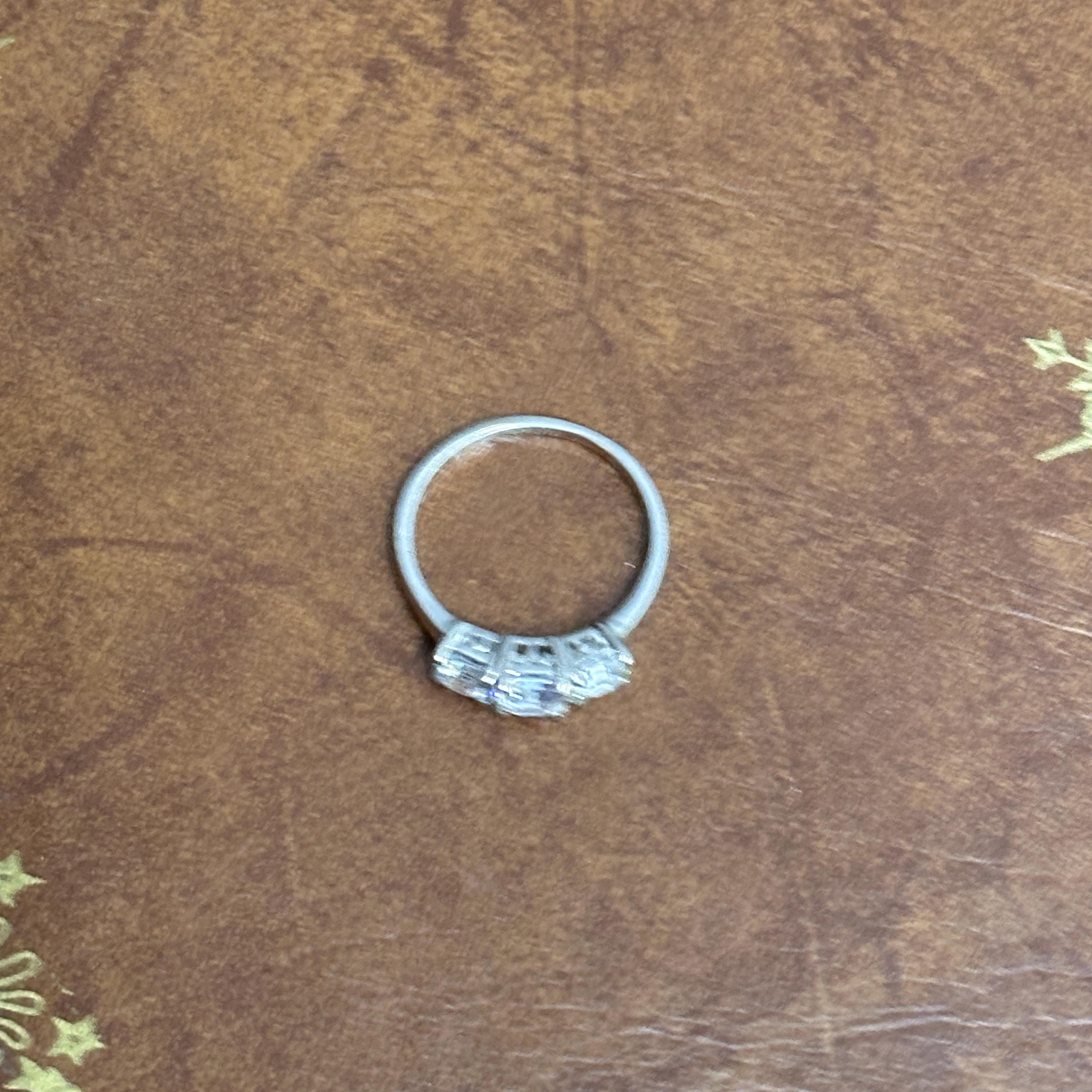 Vintage Classic 925 Solid Silver Trio Cubic Zirconia Gemstone Ring - Size U 1/2