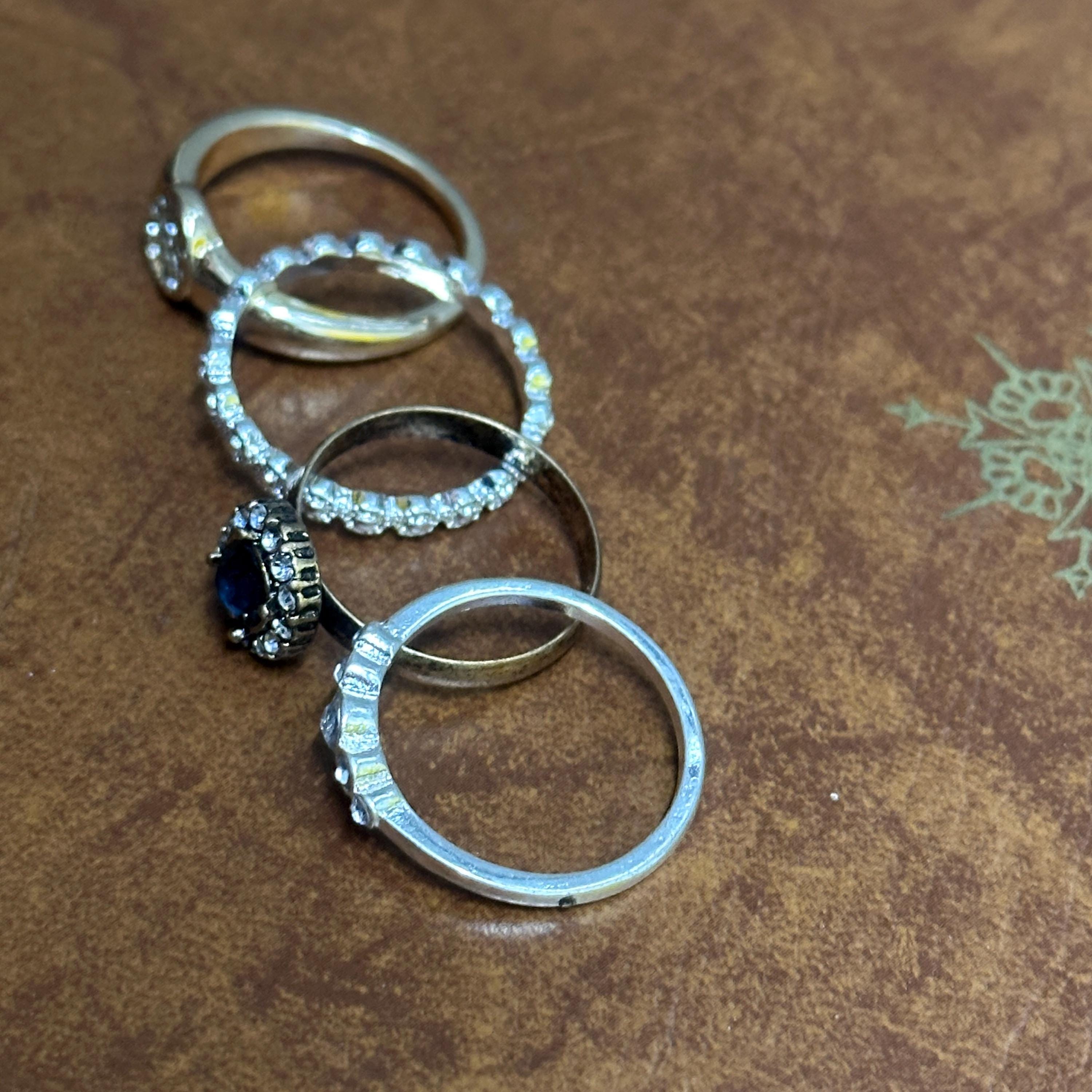 Vintage Stackable Gemstone Ring Collection Bundle Silver/Gold Tone 4 Pieces Costume Jewellery - Size
