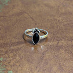 Vintage Stackable Costume Silver/Gold Tone Party Ring Collection 4 Pieces - Size R 1/2