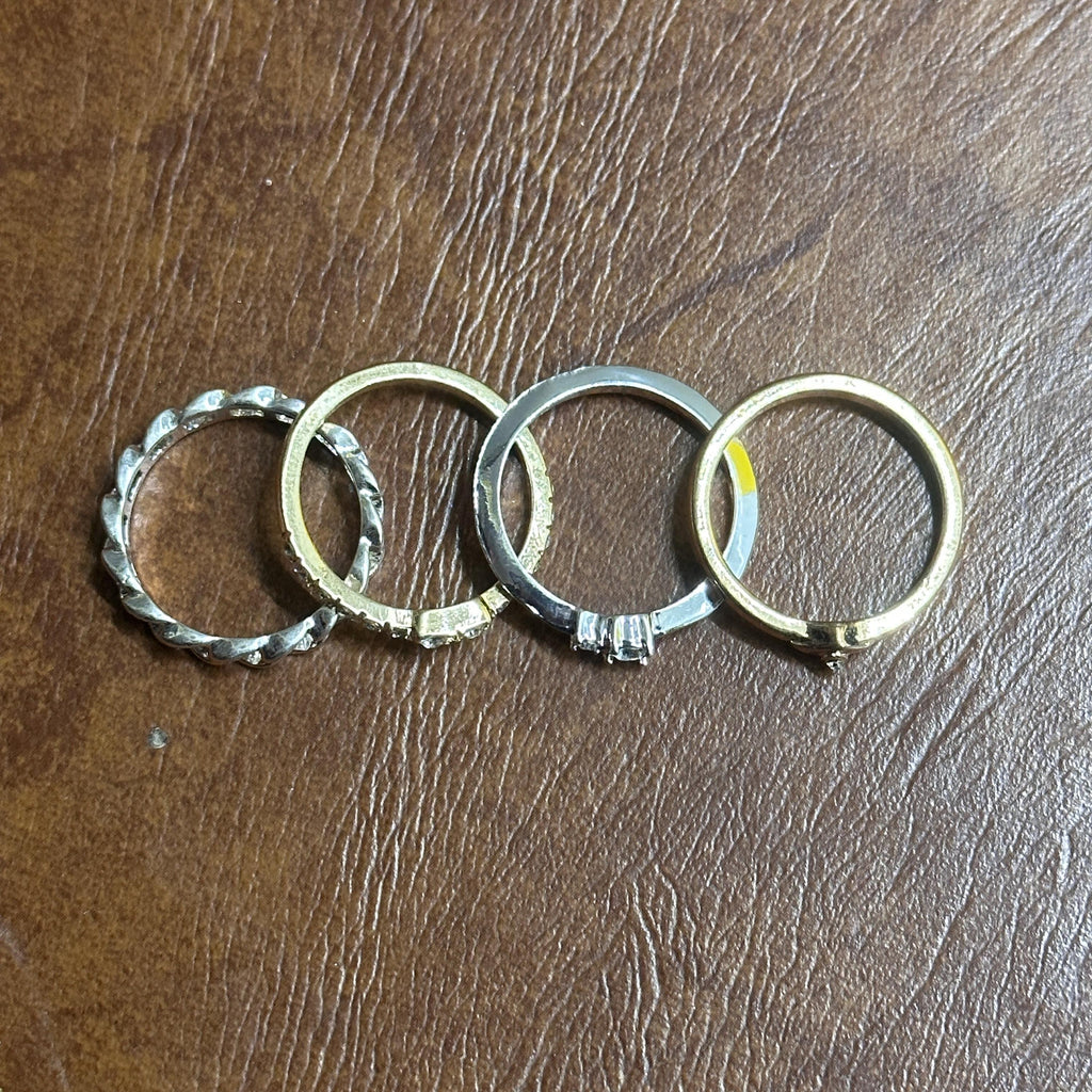 Vintage Stackable Signet Ring Collection Silver/Gold Tone Ring Bundle 4 Pieces - Size P