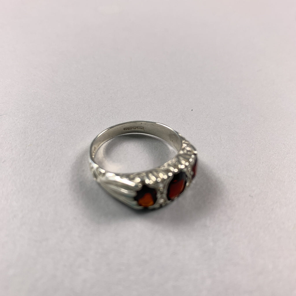 Vintage 925 Sterling Silver Garnet Trilogy Ring - Q