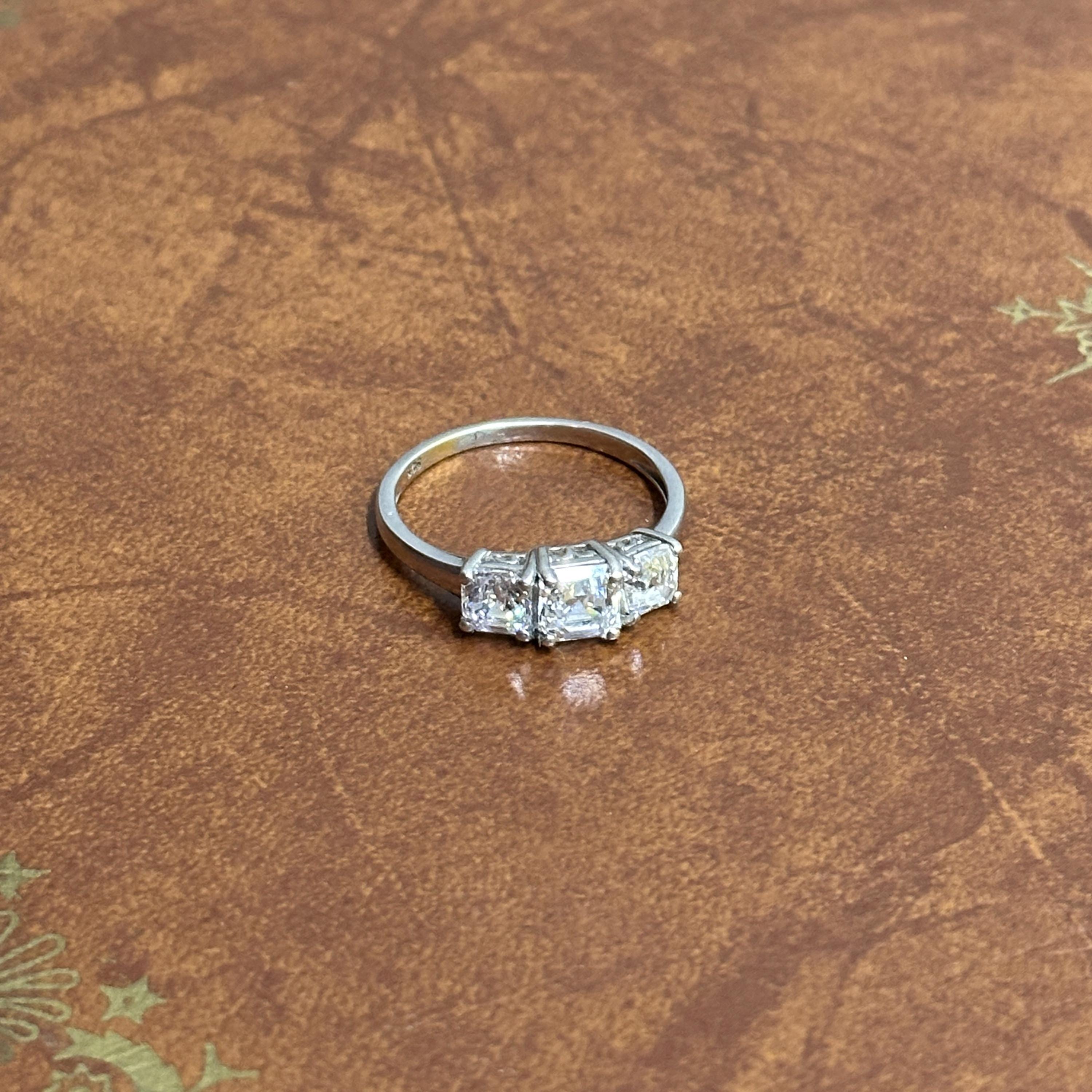 Vintage Classic 925 Solid Silver Trio Cubic Zirconia Gemstone Ring - Size U 1/2