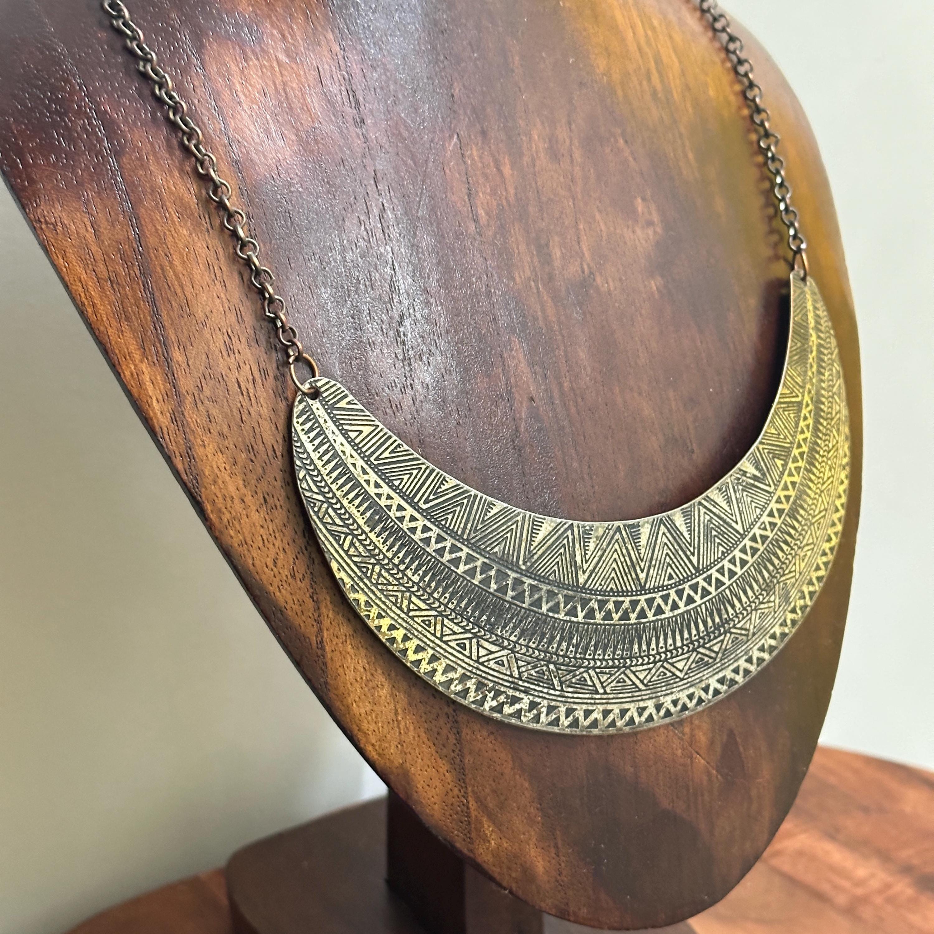 Vintage Unique Chunky Ethnic Aztec Tribal Patterned Half Moon Disc Necklace