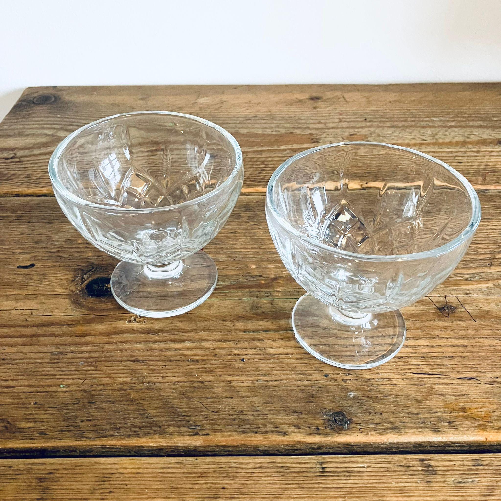 Pair Of 80s Retro Glass Ice Cream Dessert Bowls Gift 10cm