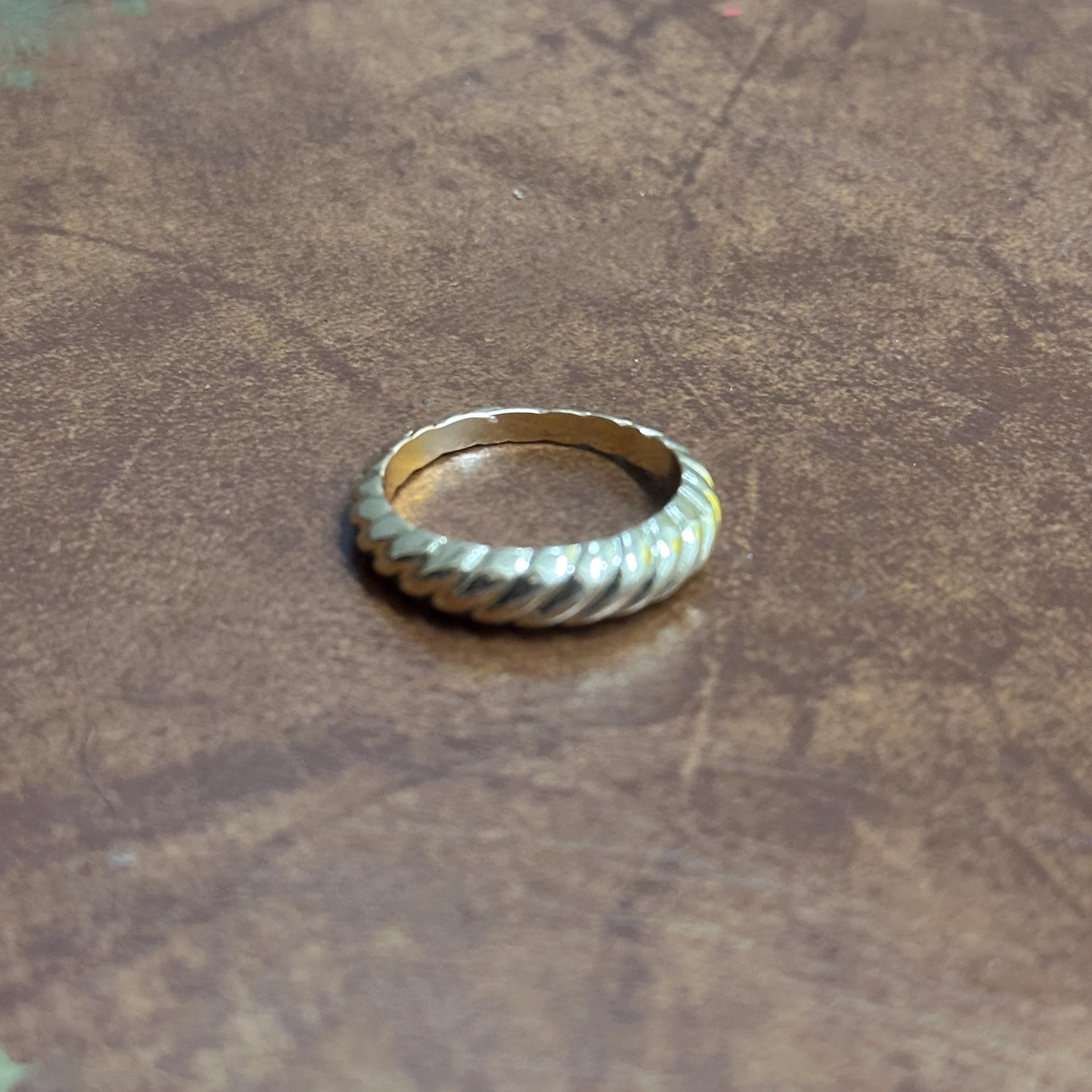 Vintage Classic Evening Stackable Ring Collection Silver/Gold Tone Ring Bundle 4 Pieces - Size S