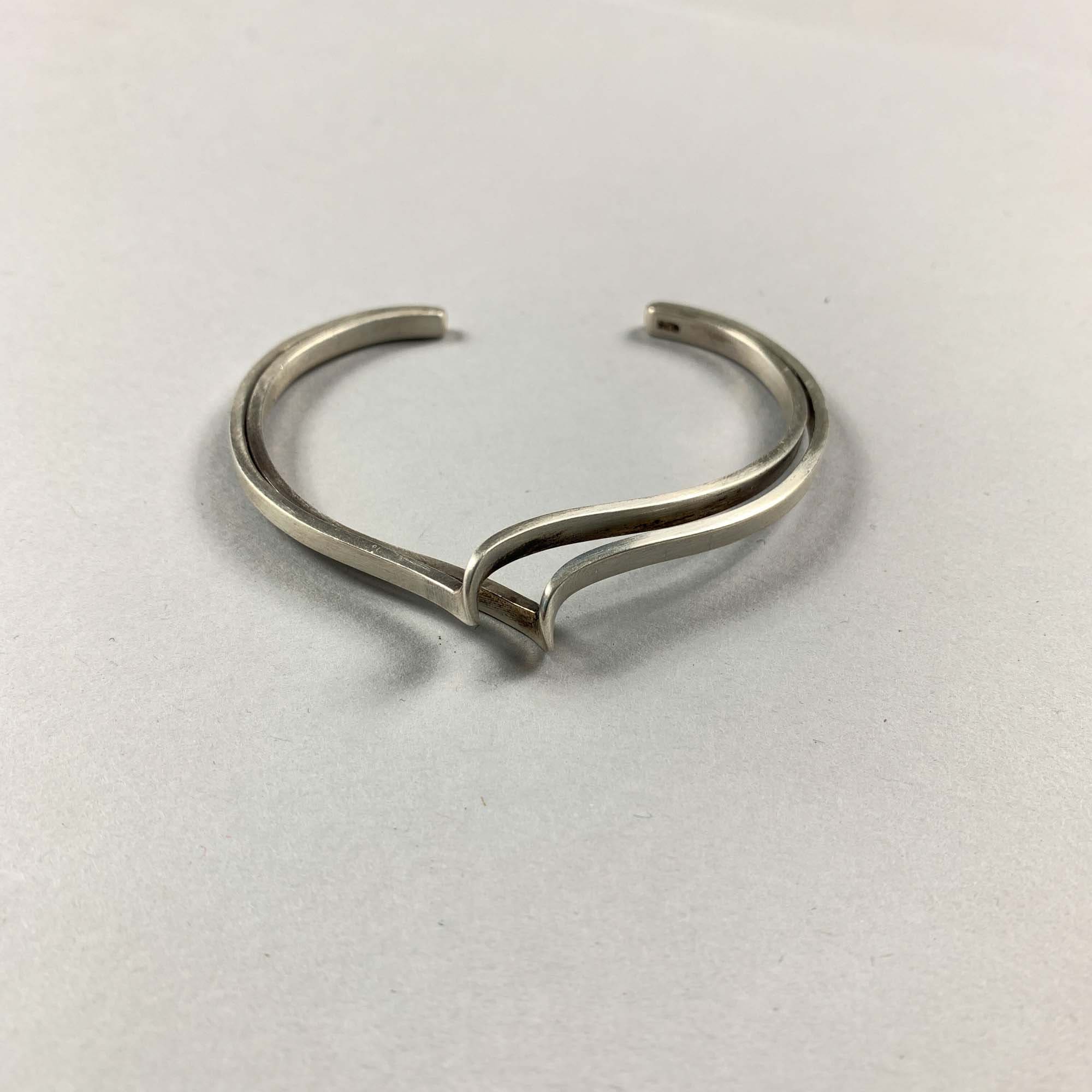 Vintage 925 Sterling Silver Wave Modernist Split Band Cuff Bangle