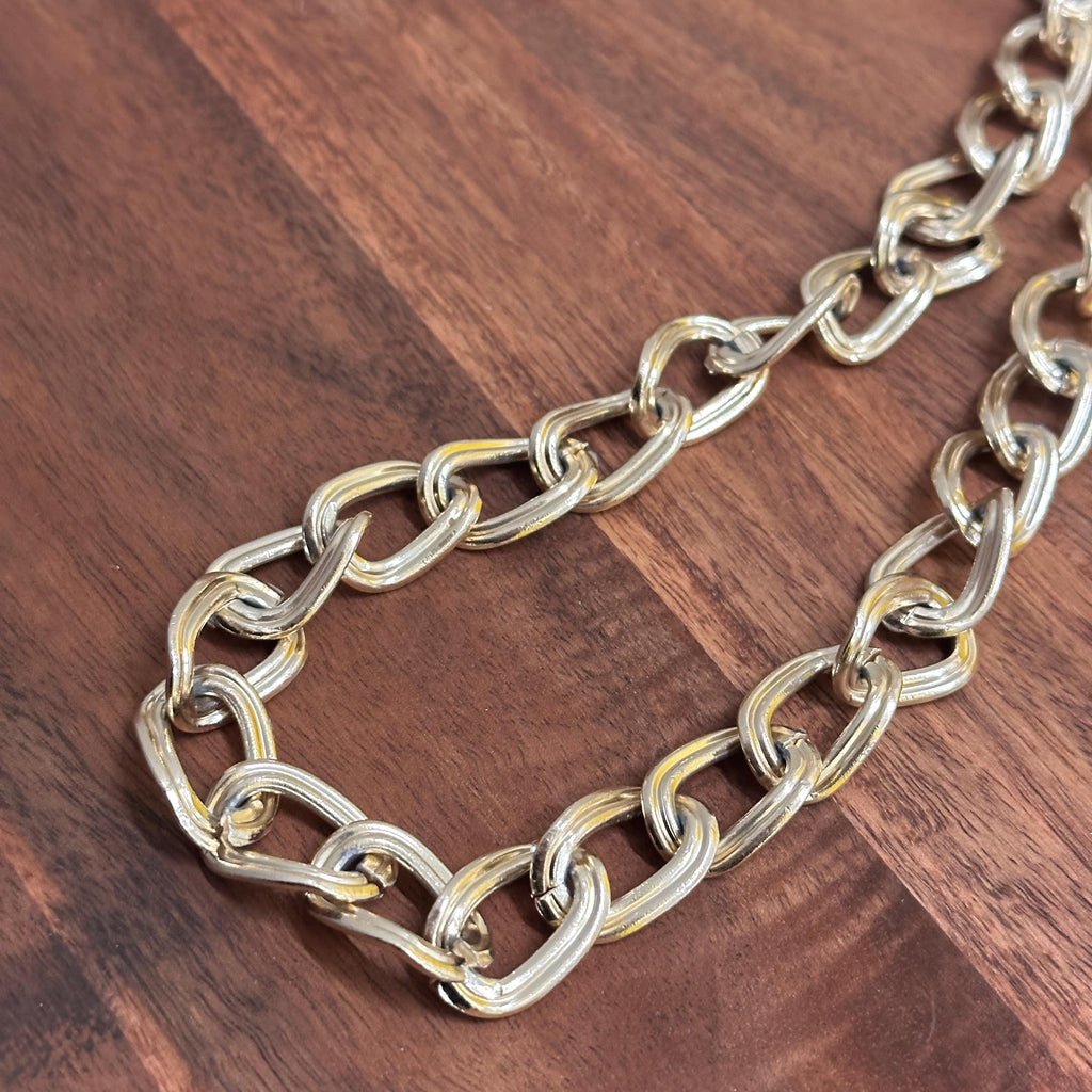 Vintage Classic Gold Tone Chain Link Necklace Costume Jewellery