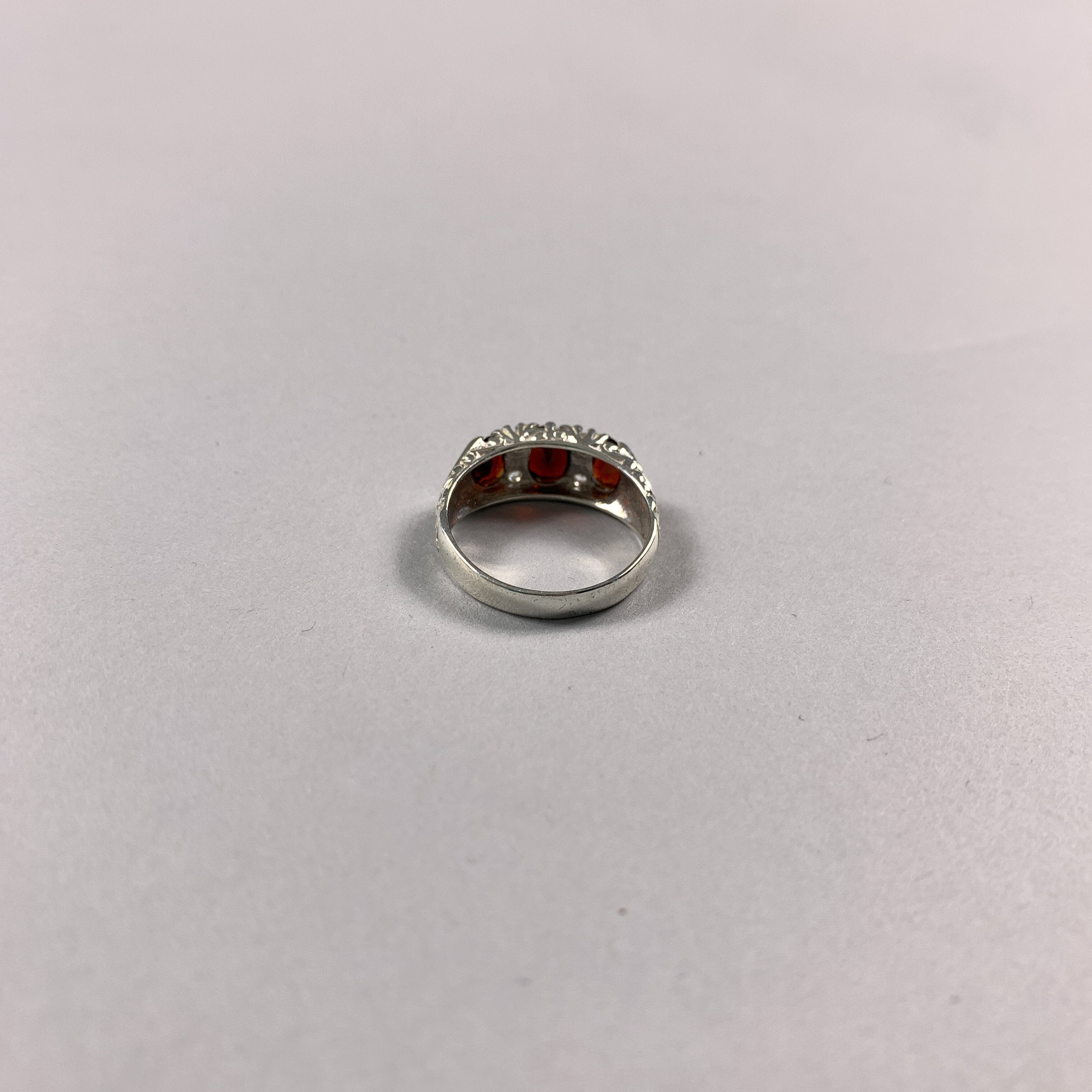 Vintage 925 Sterling Silver Garnet Trilogy Ring - Q