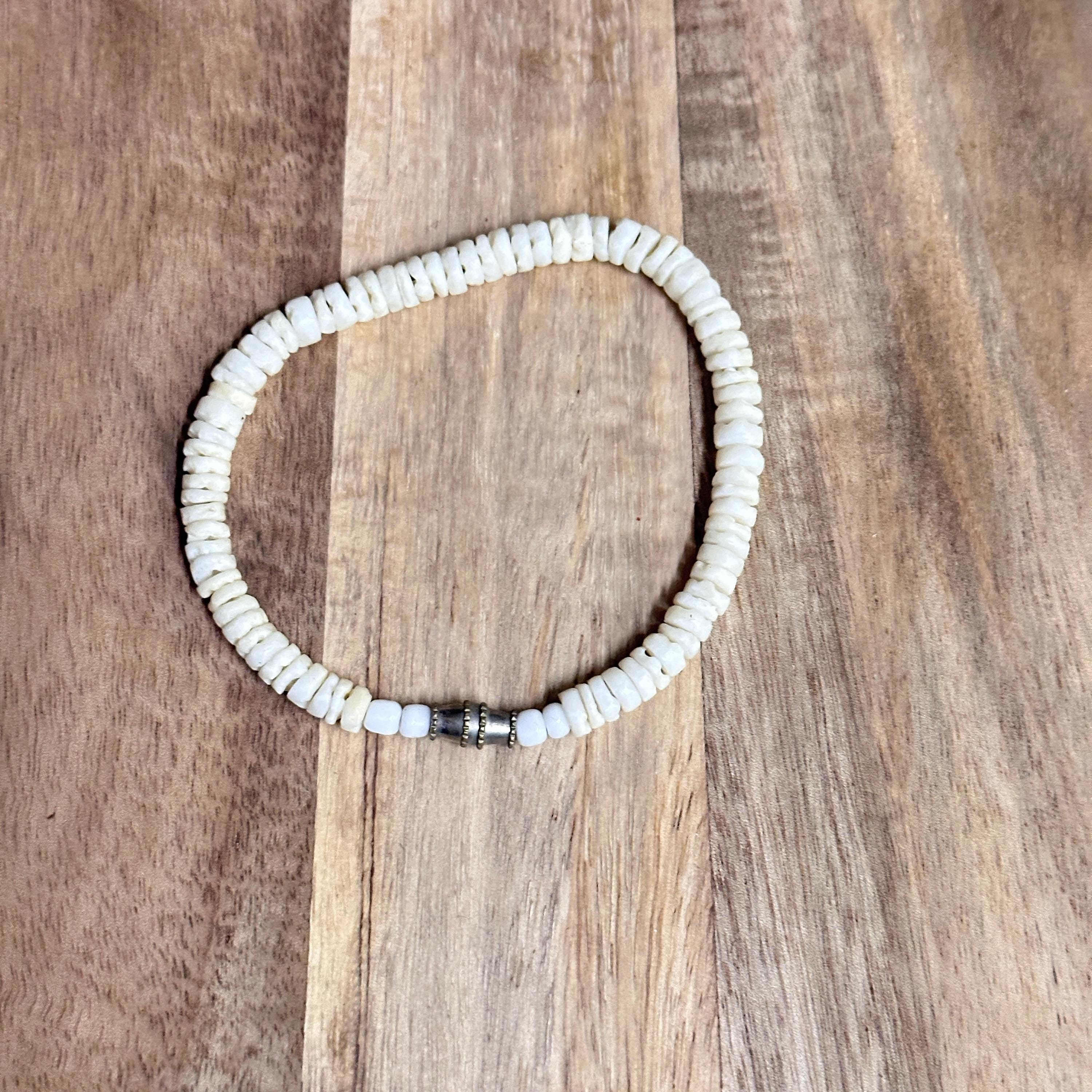 Vintage 80s Cream Caribbean Shell Bracelet Unique Gift