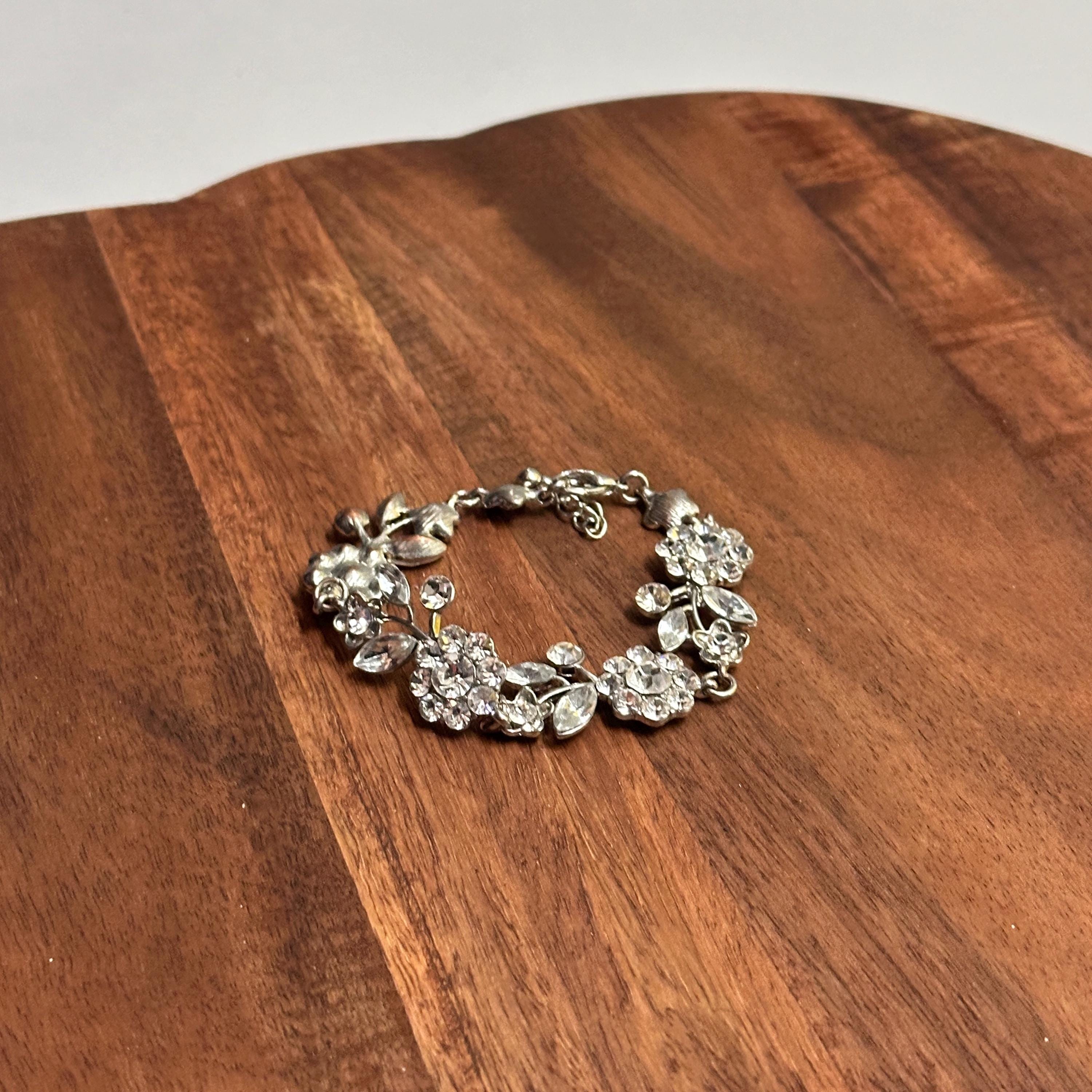 Vintage Floral Diamante Link Bracelet Silver Tone Unique Gift Costume Jewellery