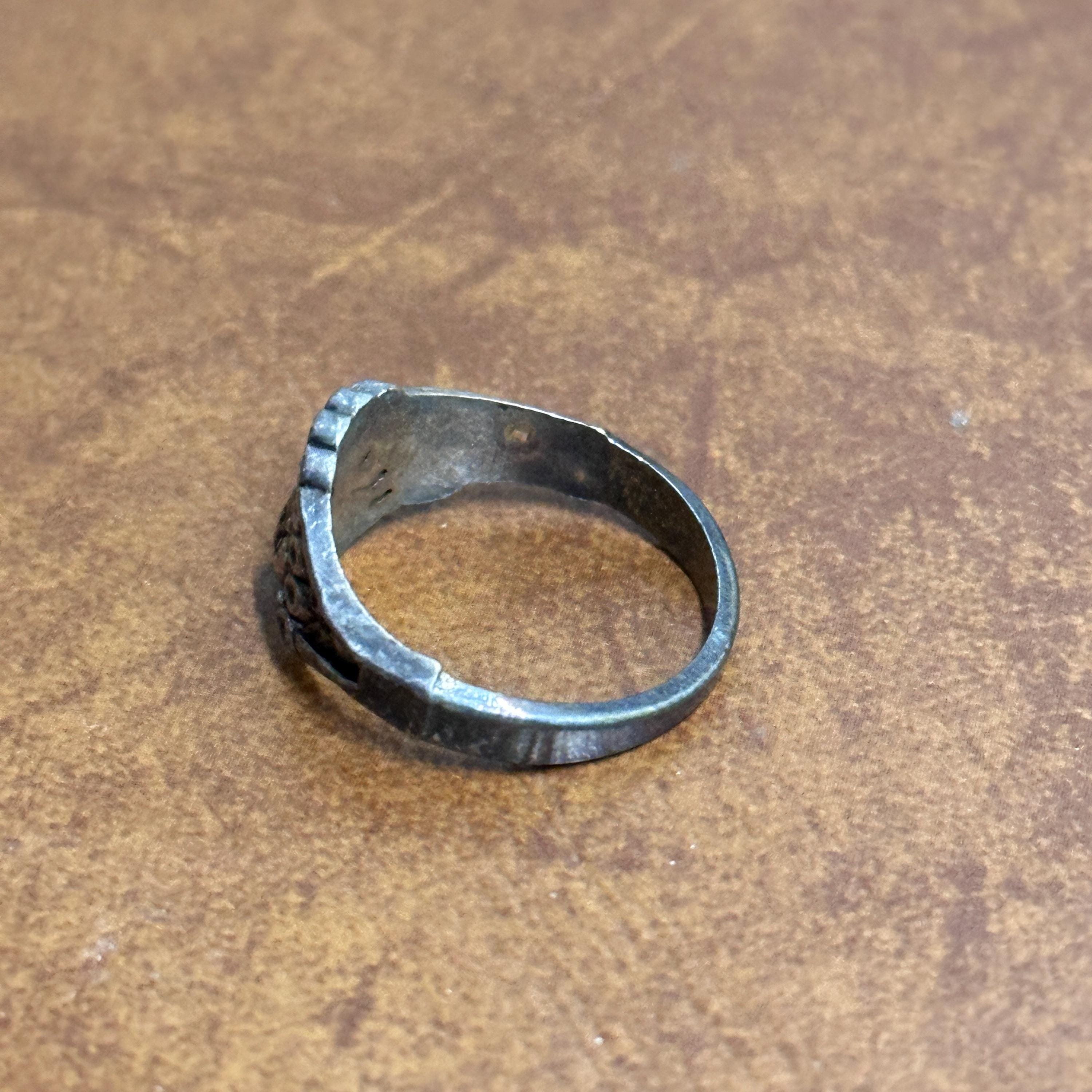 Vintage Unique Peacock Silver Tone Costume Ring Lucky Gift Goth - Size P