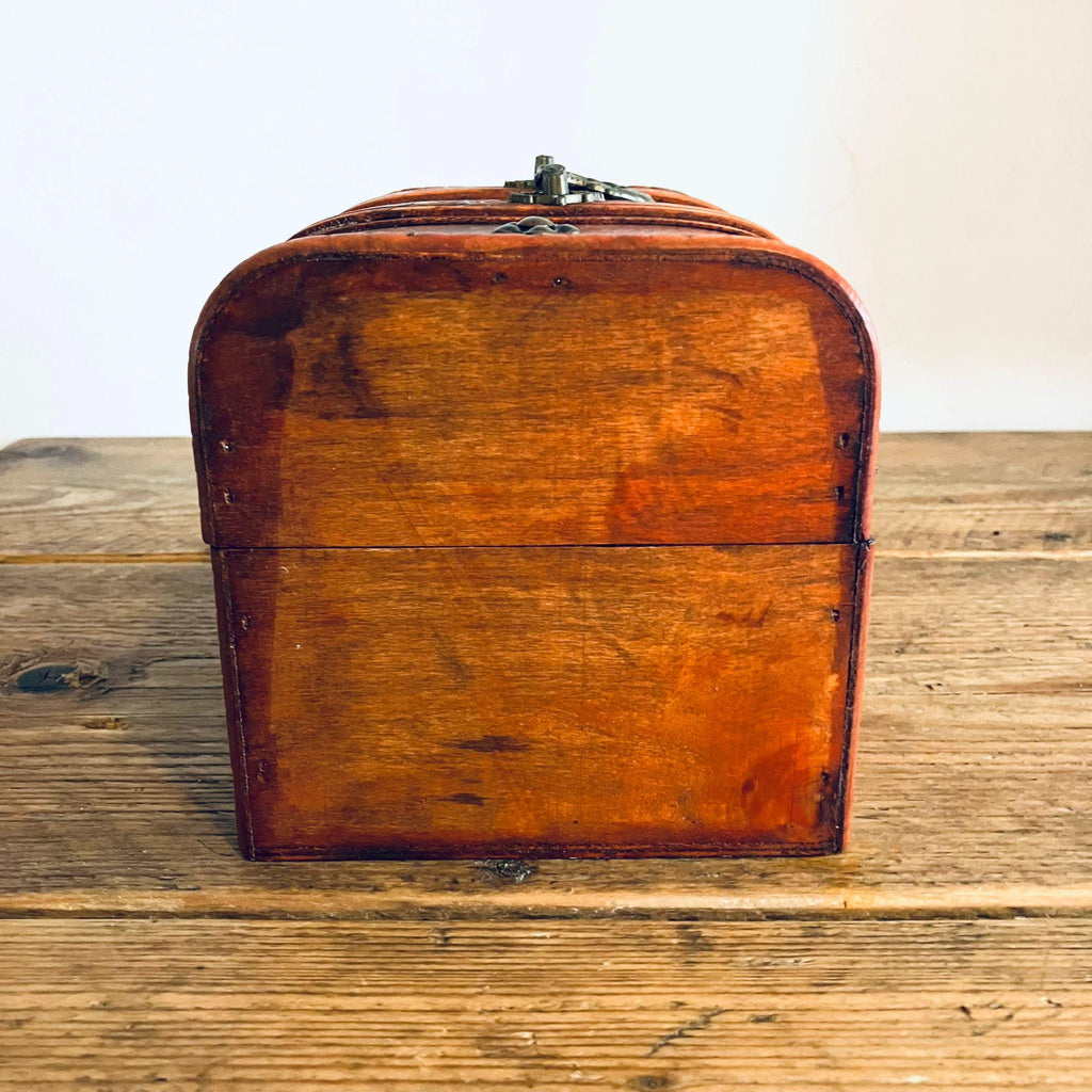 Vintage Style Medium Wooden Treasure Chest Trinket Jewellery Smoking Cigar Box Gift