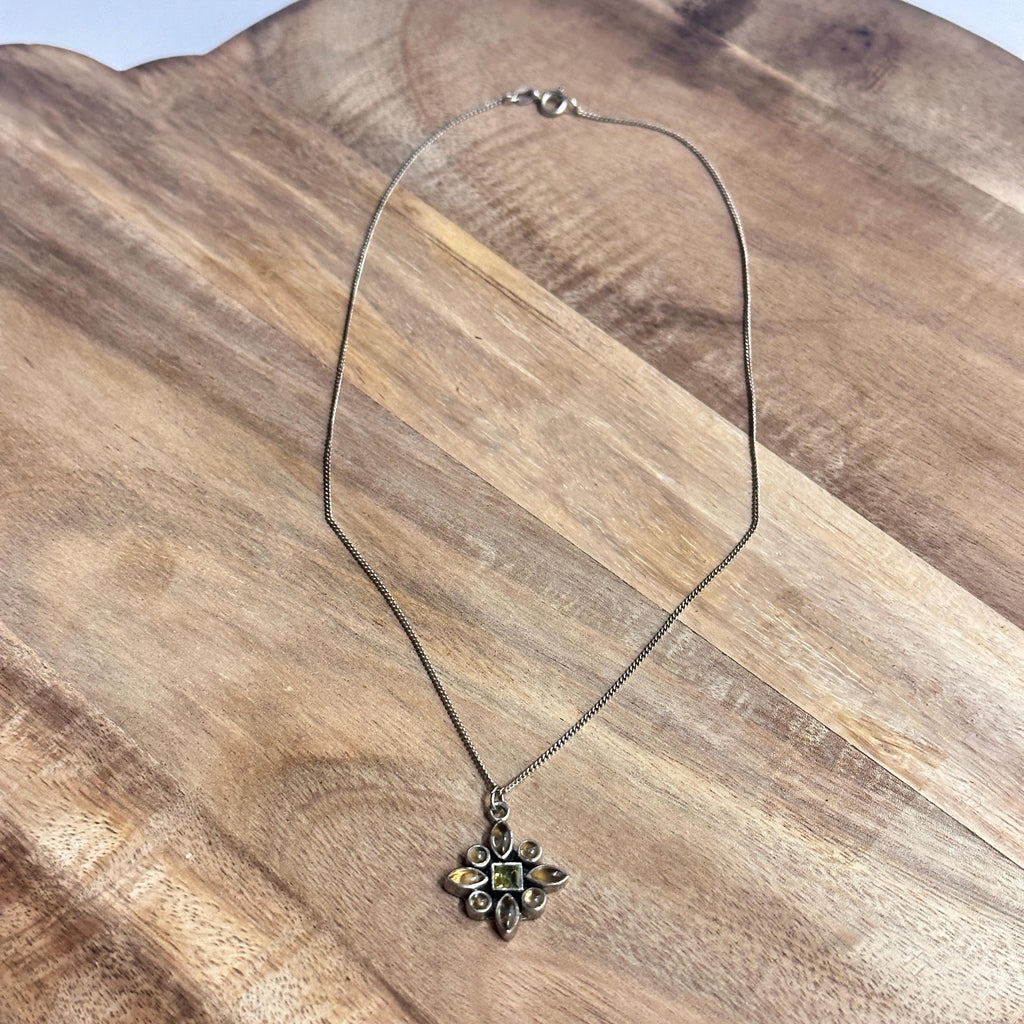 Vintage Mid-Century Silver Flower Pendant Necklace Green Gem 925 Sterling Silver Gift