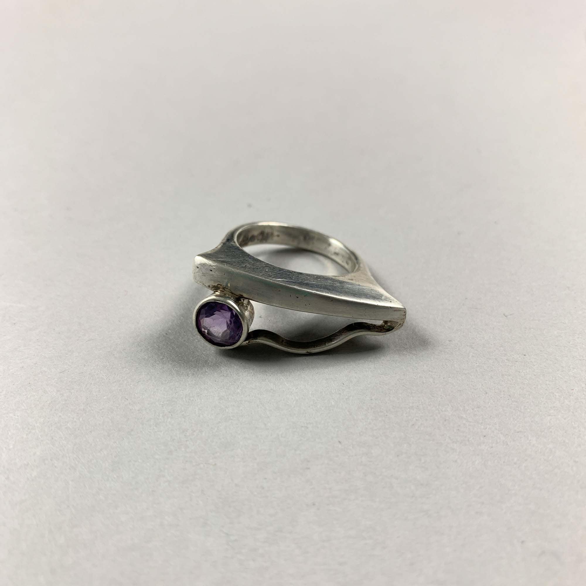 Vintage Rare Unique 925 Sterling Silver Amethyst Geometric Minimalist Style Heavy Ring Gift - Size Q