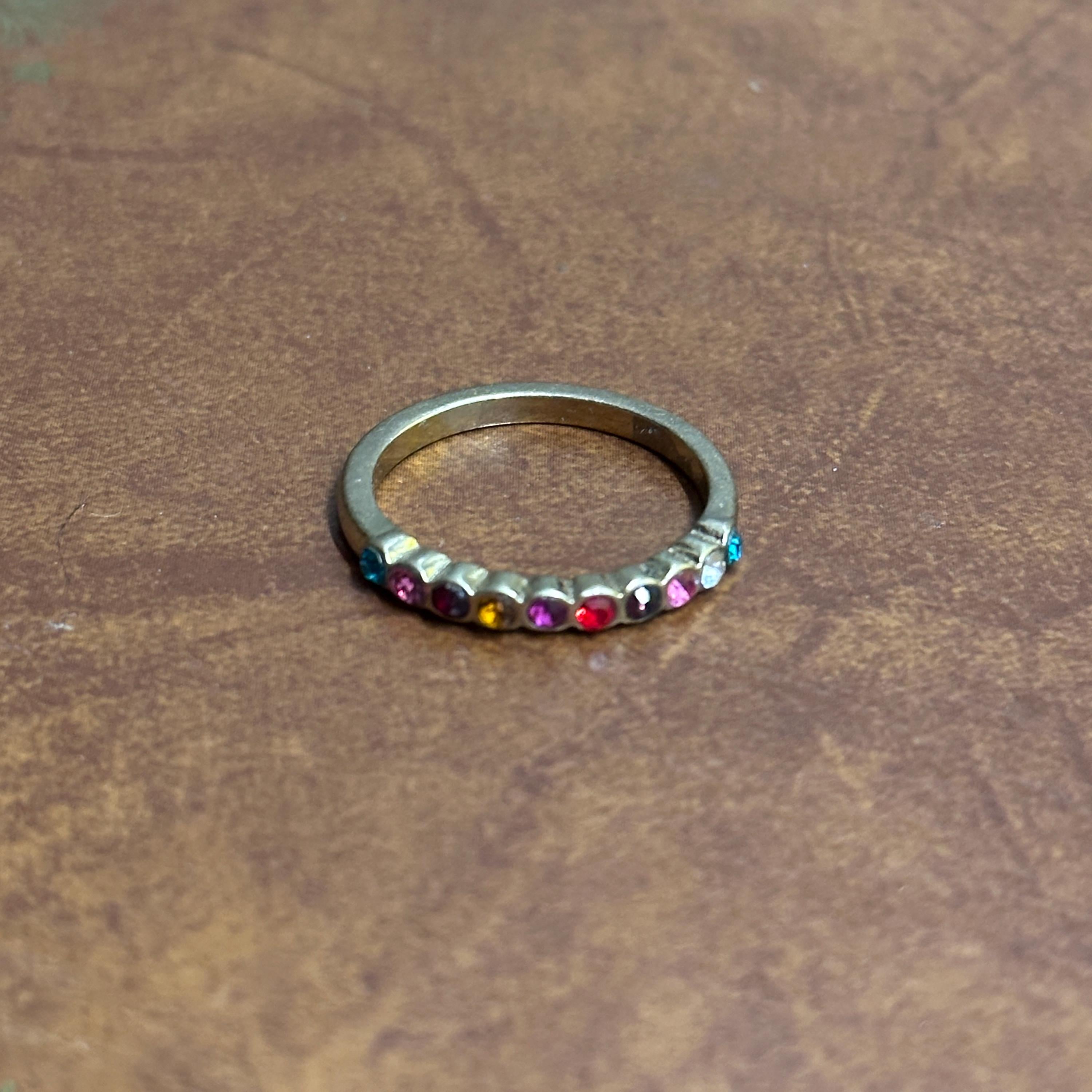 Vintage Stackable Costume Silver/Gold Tone Party Ring Collection 4 Pieces - Size R 1/2