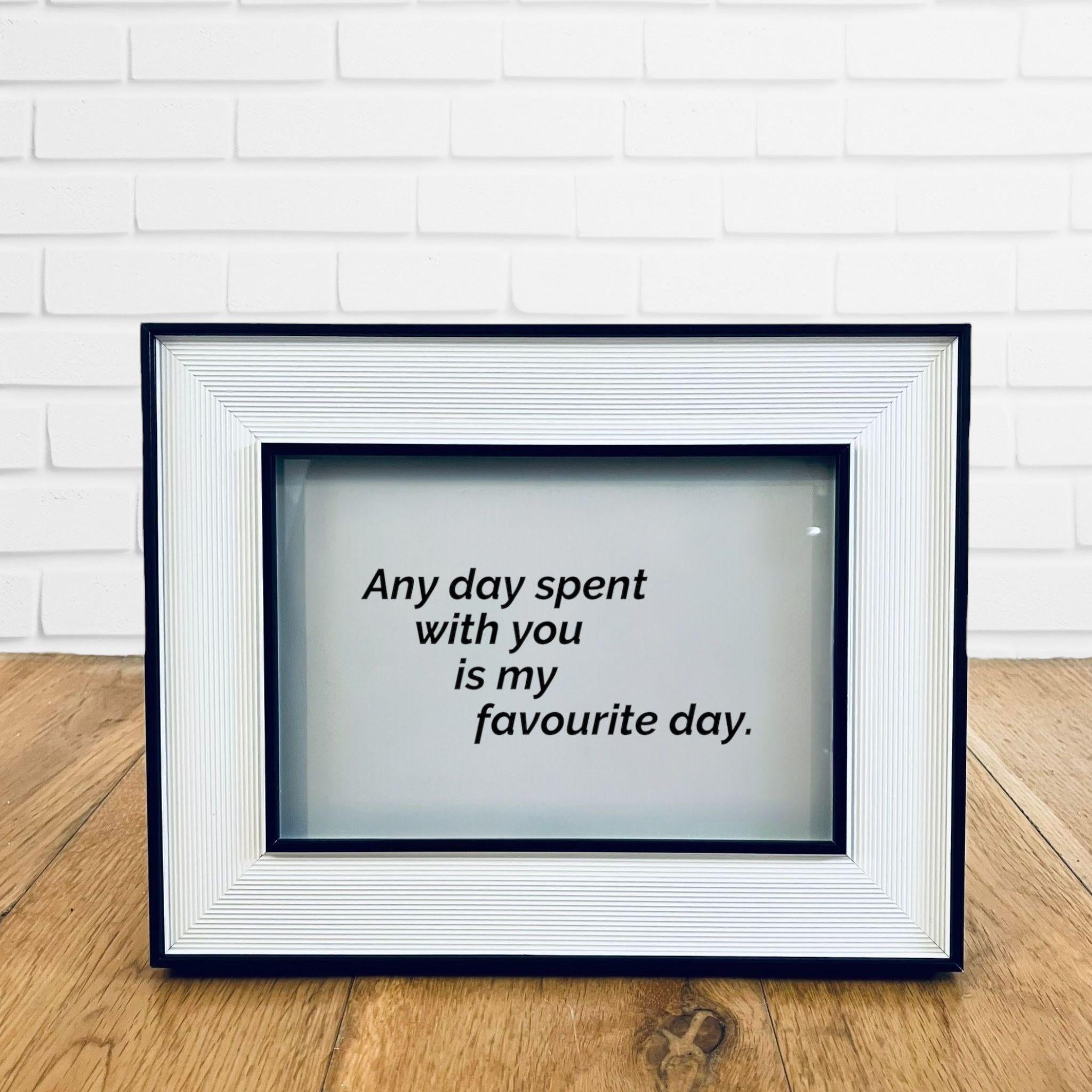Classic Framed Love Quote Print Valentine&#39;s Day Gift Friend Girlfriend Boyfriend Anniversary Poe