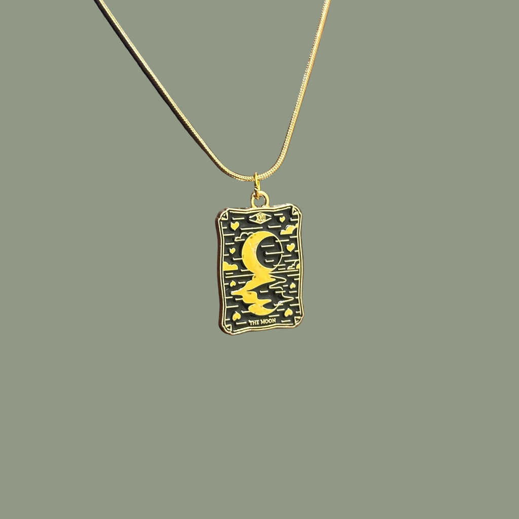 the moon tarot card pendant necklace